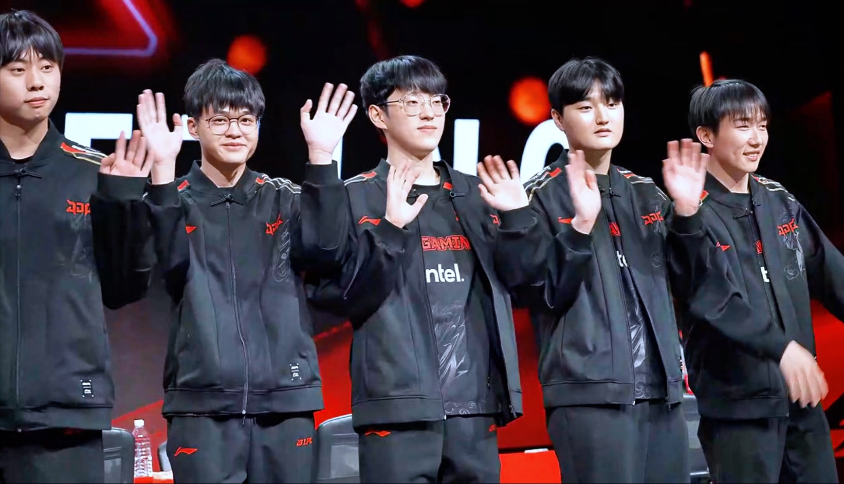 快船带队取胜！，Scout重要时刻战术调整赢得满堂喝彩