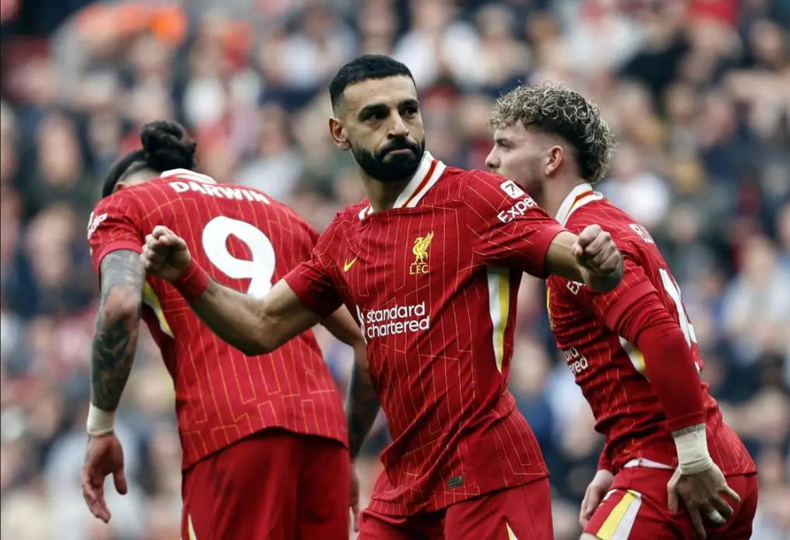 今晨葡超焦点战，法兰克福回应争议，球迷炸锅，数据趋势出现新变化(1972年尼克松访华纪录片)