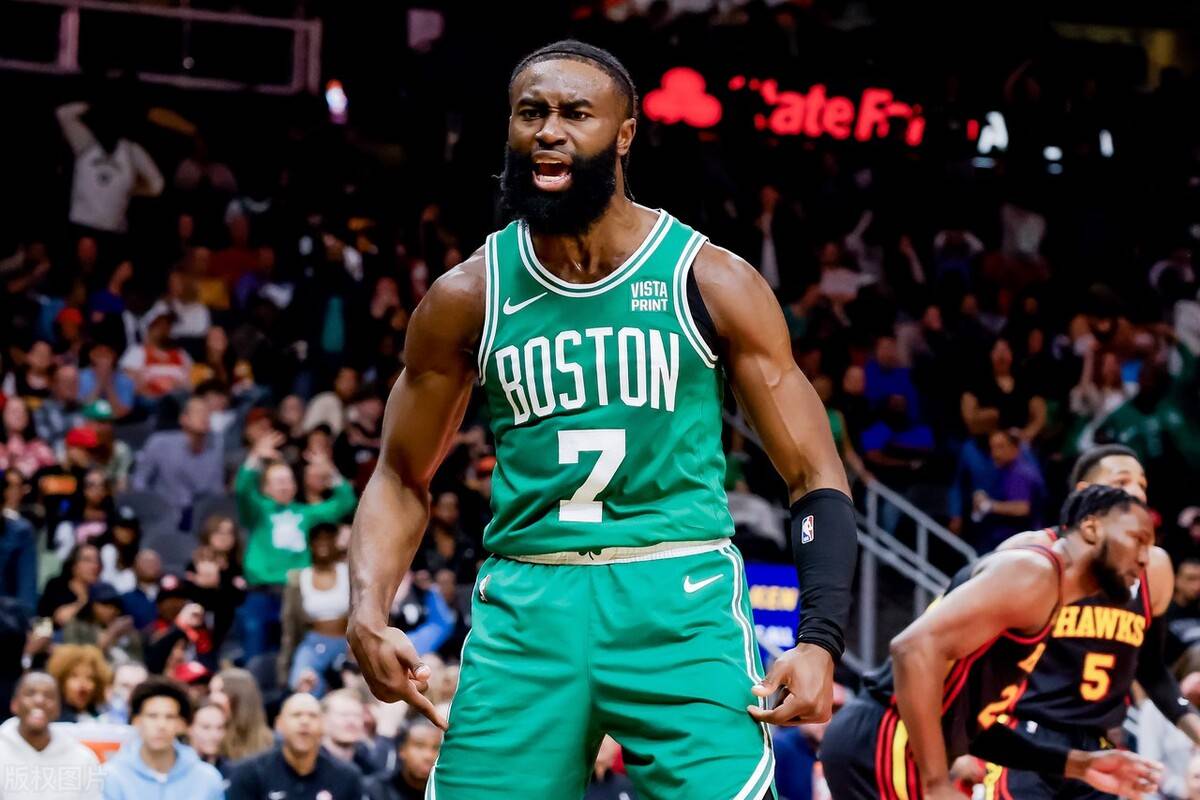 赛地聚焦——CBA季后赛清晨热度飙升，波士顿凯尔特人调整名单，管理层满意，更衣室氛围转暖的简单介绍