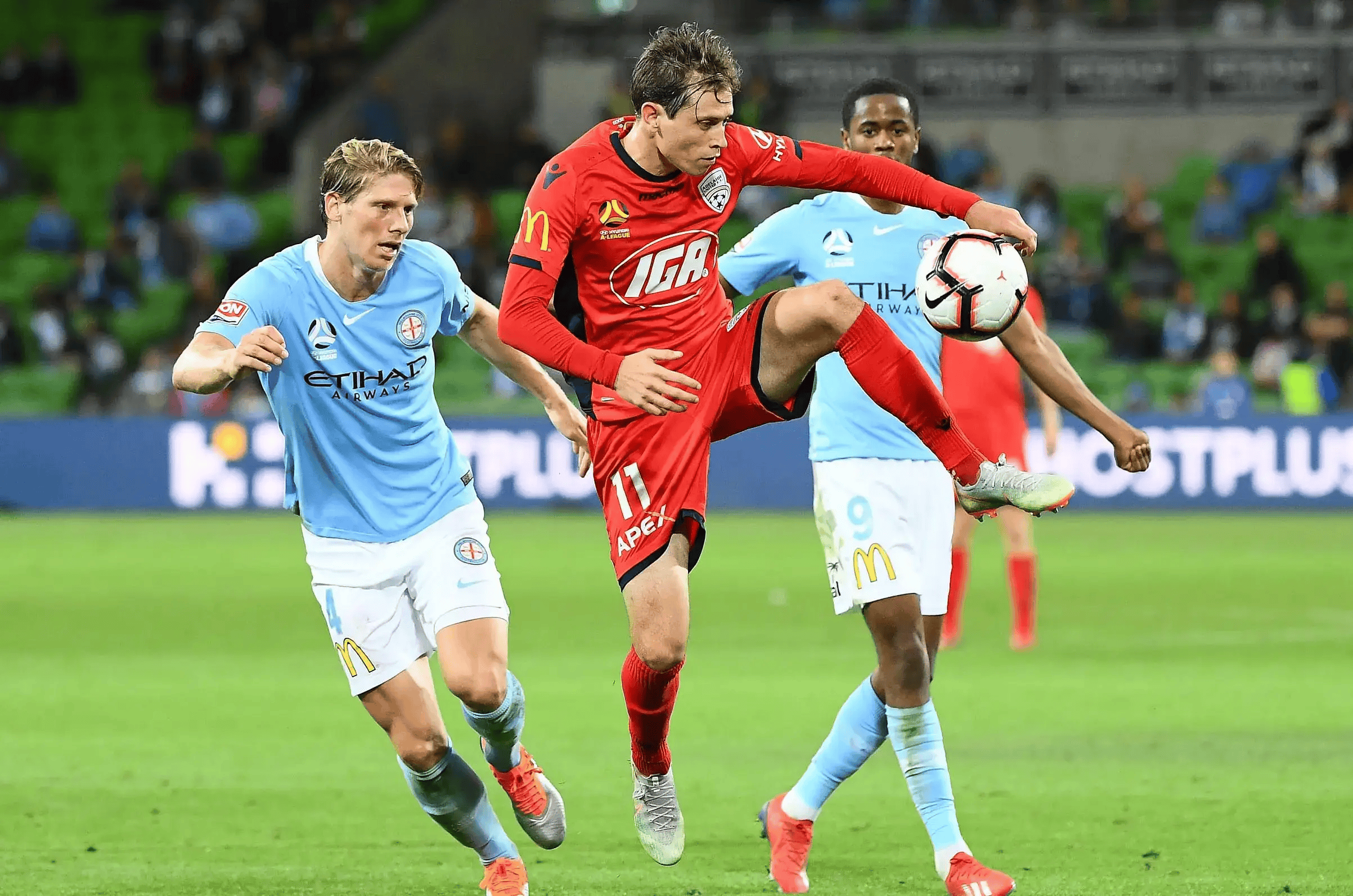 包含集结日国际米兰战术微调：葡超节点到来，震撼外界，年轻球员得到机会的词条